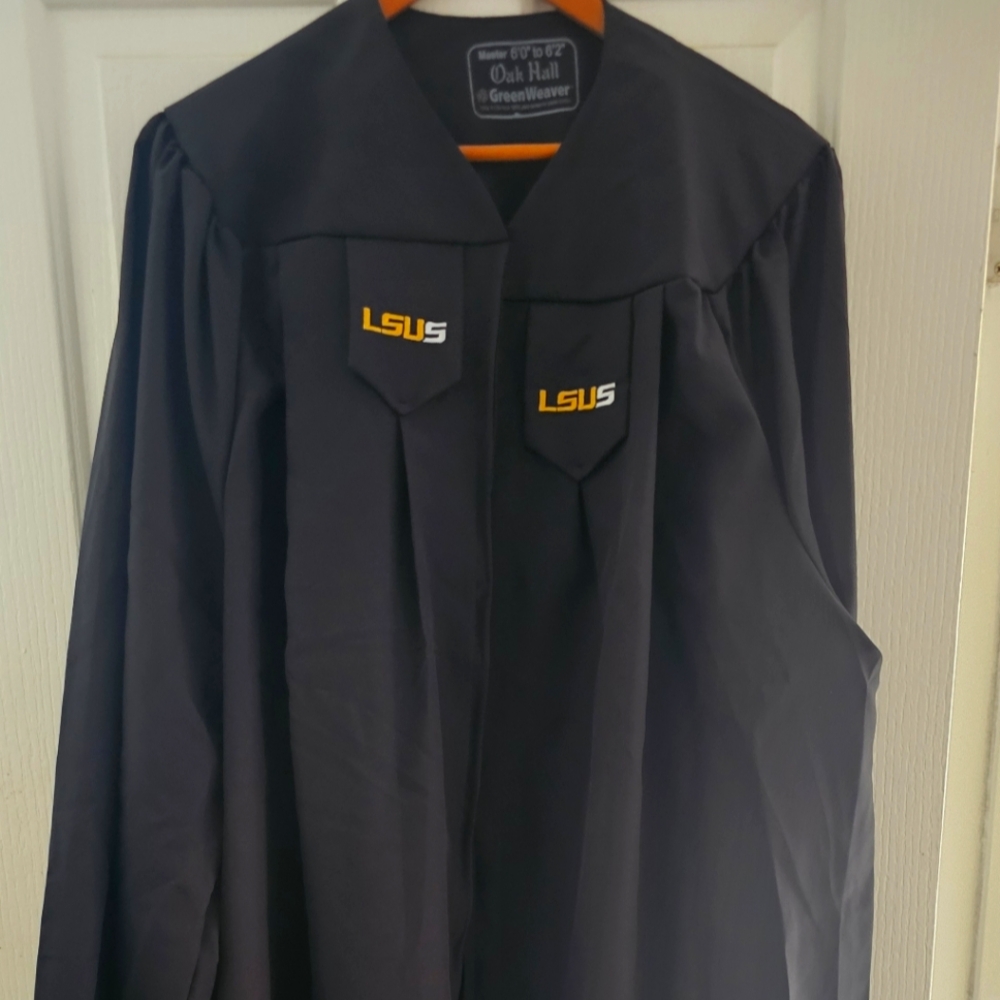 Loisiana Stat Universty Graduation Robe 2023 size L
